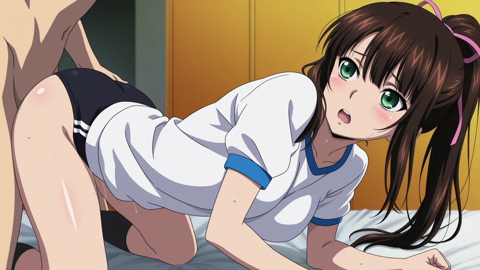 いつも好きな親友の女子を助ける優しいお姉さん■体操服姿がまぶしくて サンプル画像1