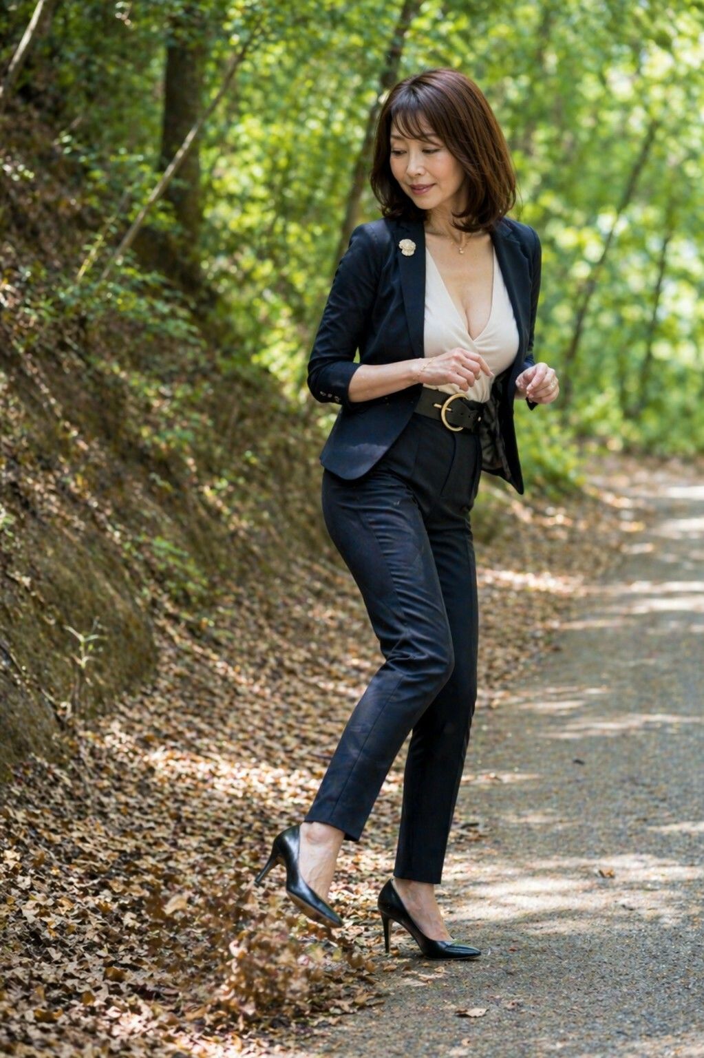 木洩れ日のスーツ サンプル画像9