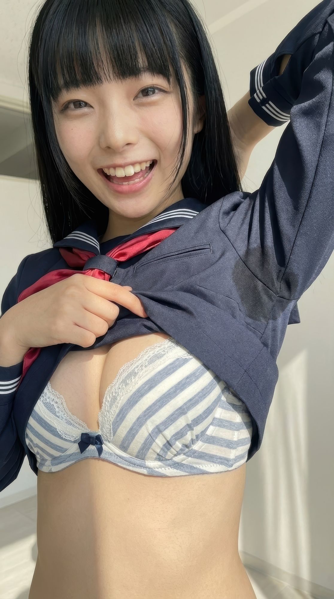 清楚系美少女にブルマとニーハイを履かせたらむちむち下半身が凄すぎた サンプル画像8