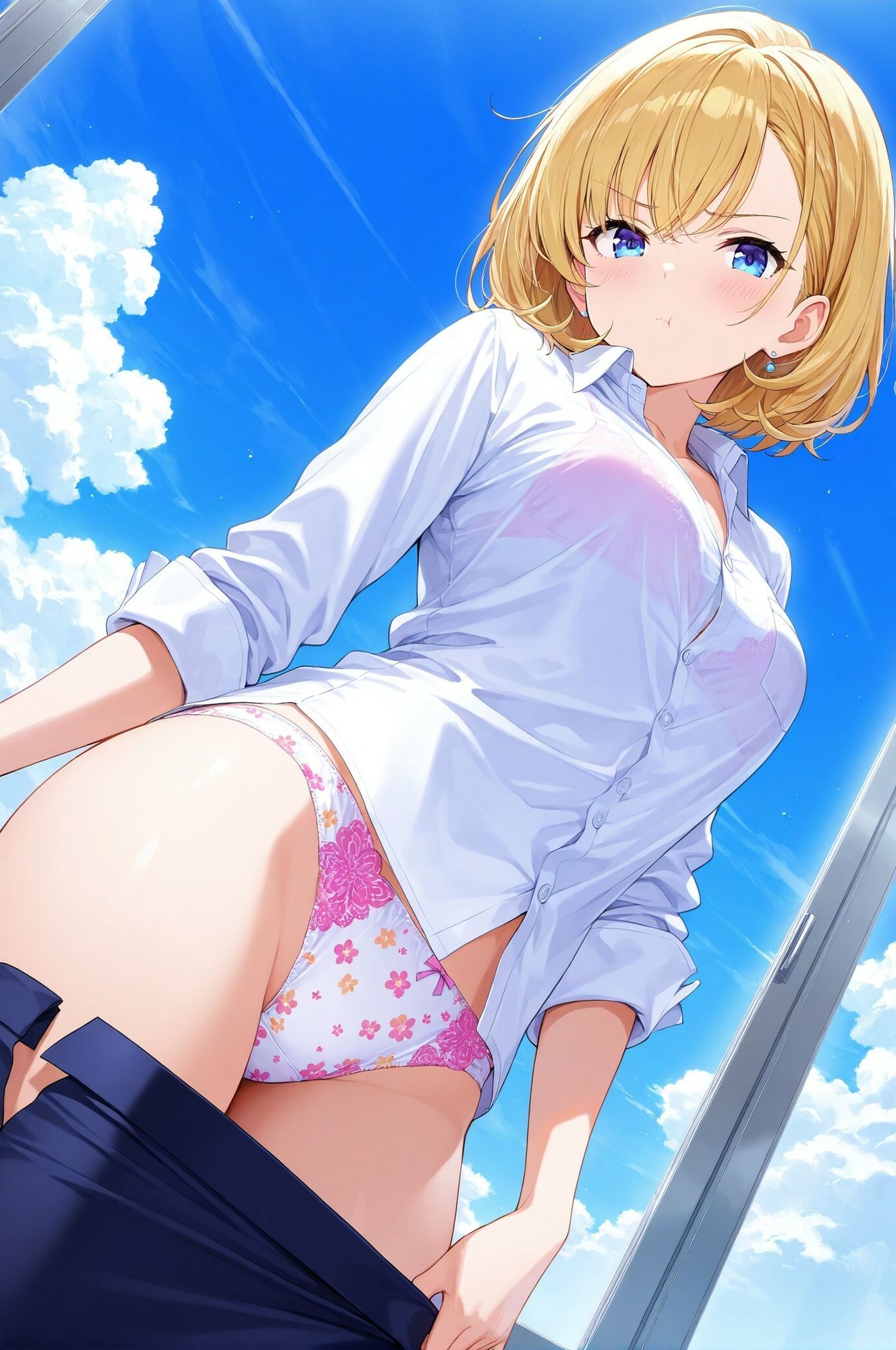 潜入女子更衣室  OLさん生着替え中 サンプル画像7